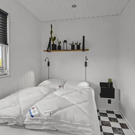 4 Bedroom Amazing In *