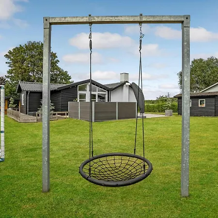 4 Bedroom Amazing In Bogense